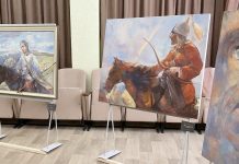 В Рыбном работает выставка Вадима Овсянникова «Всадники Старой Рязани»