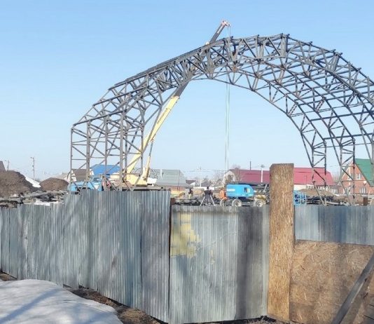 Заместитель главы администрации Рыбновского округа Екатерина Копылова: «Новая спортплощадка в Рыбном позволит привлечь больше жителей к занятиям спортом»