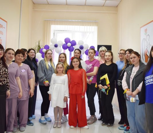 В Рыбном будущие мамы встретились со специалистами социальной сфе-ры