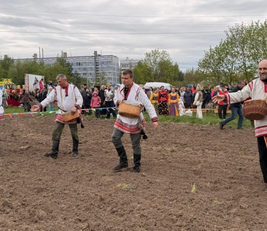 В Рыбновском округе прошел праздник первой борозды