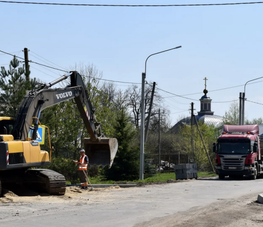 В Рыбновском округе по нацпроекту ремонтируют участок дороги